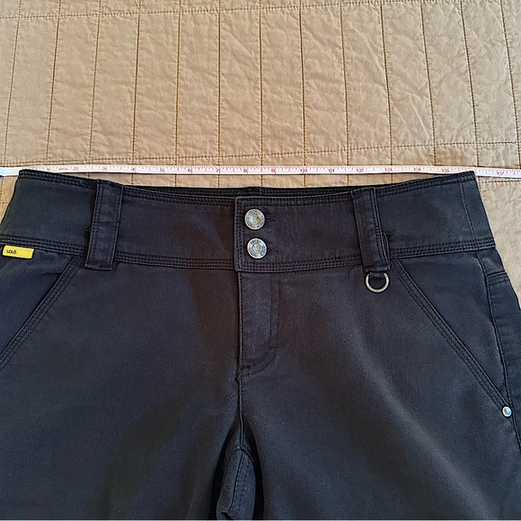 2/$10 - Lole modern style Black shorts - Size 8 - Picture 14 of 14
